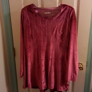 Soft surroundings bella rosa velvet tunic top.